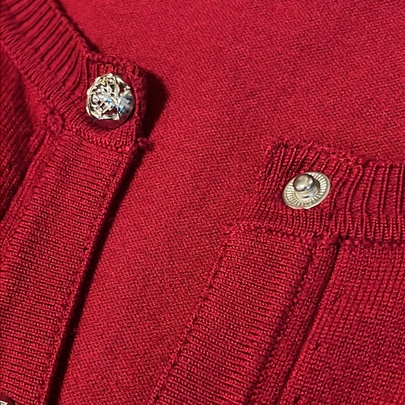 Beautiful WHBM pink-reddish colored cardigan with beautiful silver snaps. Size S - Picture 3 of 5